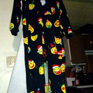 Size med footies pajamas